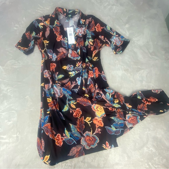 MSK Floral-Print Wrap Midi Dress - Picture 2 of 6